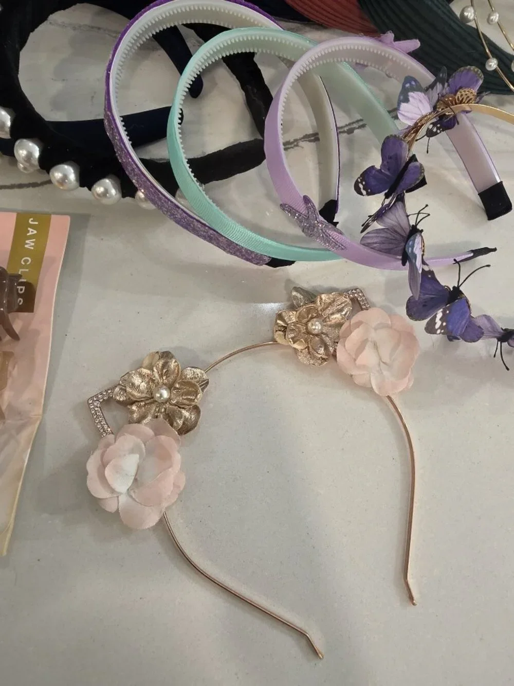 hair accessory bundle Assorted Headbands & Jaw Clips Pearls Flowers Butterflies